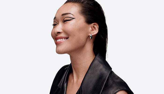 Sephora Feature Make-up Store Service